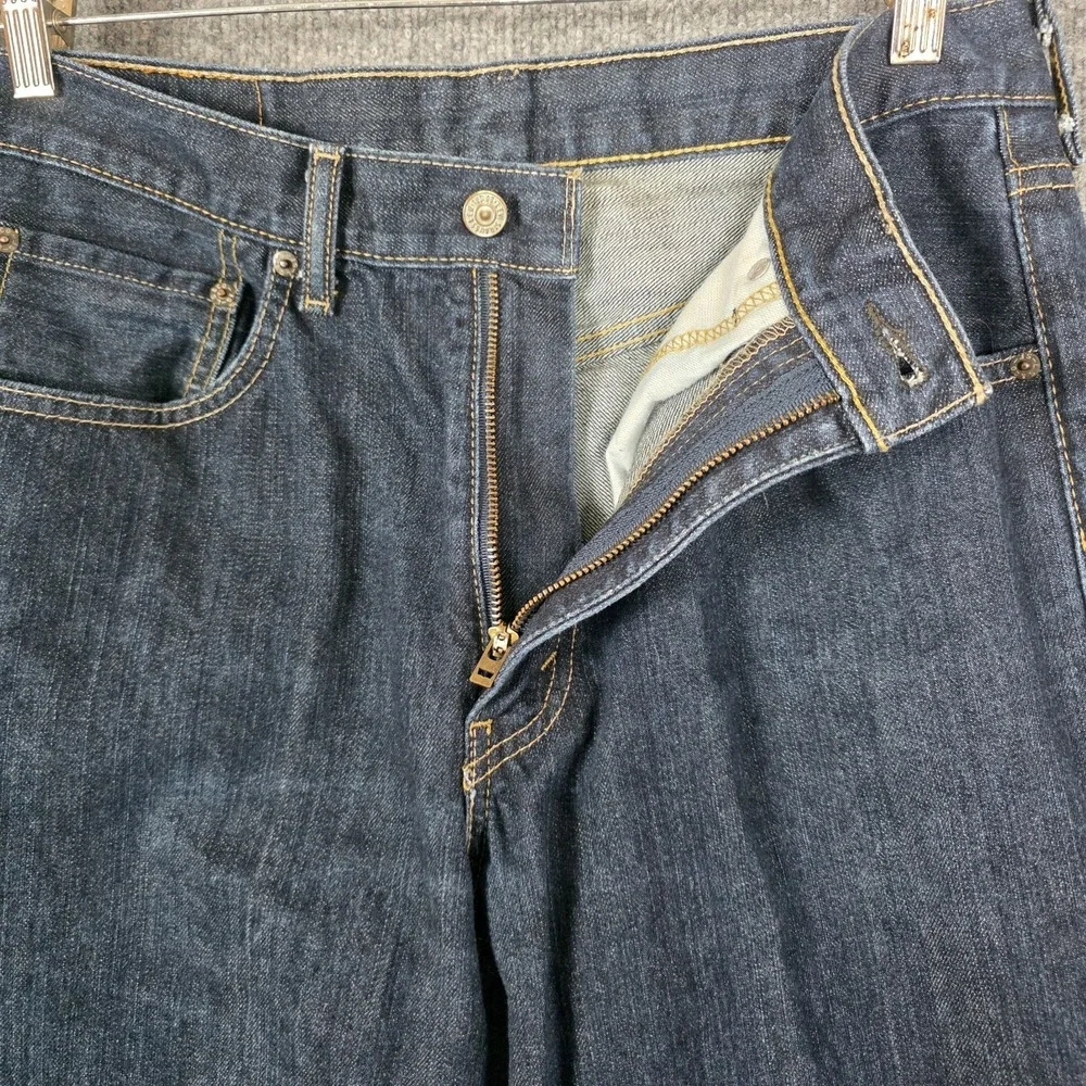 Levi's 550 Men's 33x34 Dark Wash Relaxed Fit Denim Jeans‎ Classic Cotton *flaw*